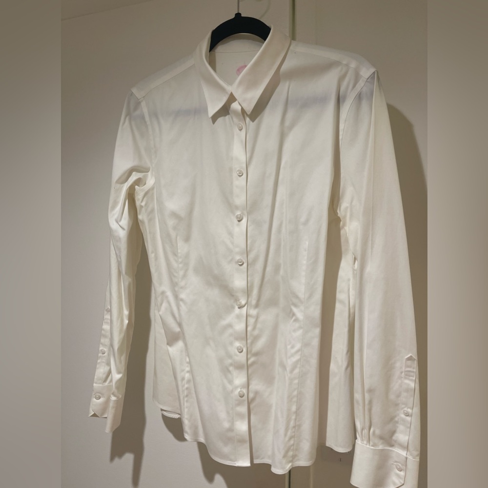 Brooks Brothers Women’s cotton button up shirt